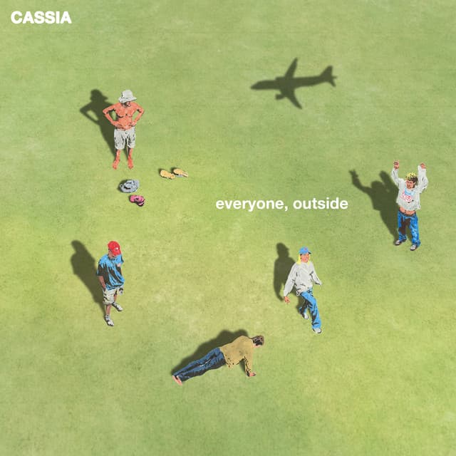 everyone, outside - Cassia